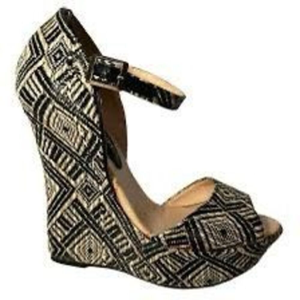 Madden Girl Sz 8.5 Attitude Rattan Platform Wedge Heel Sandals Black Tan Tribal